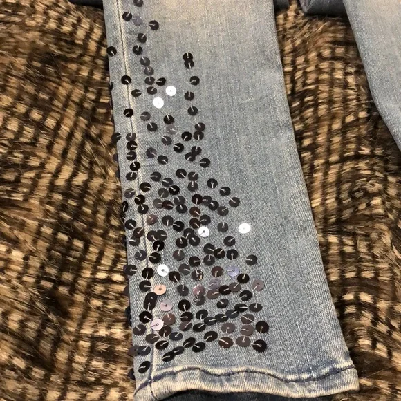 Gap Denim - Picture 3 of 9